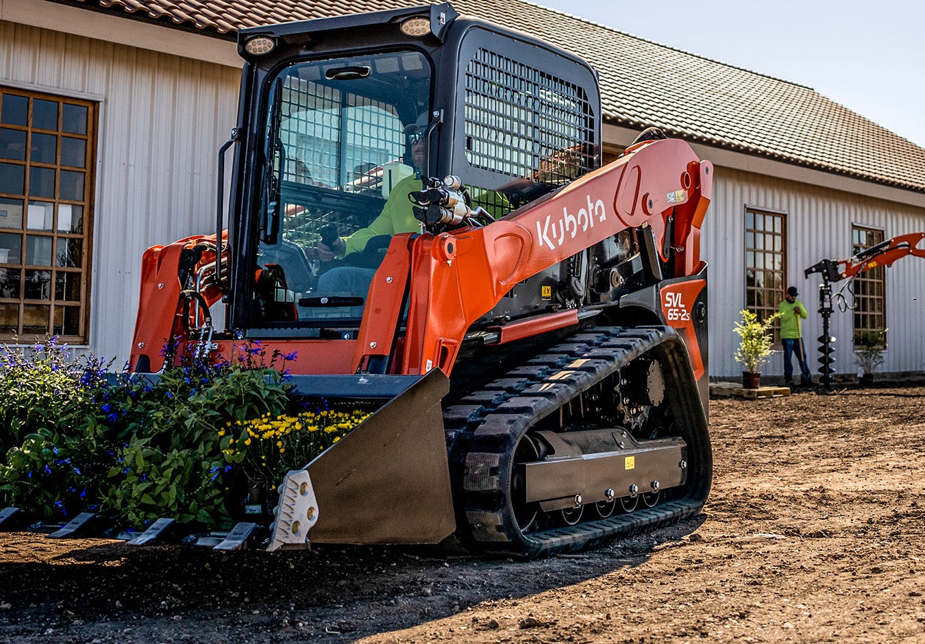 Kubota SVL65-2s